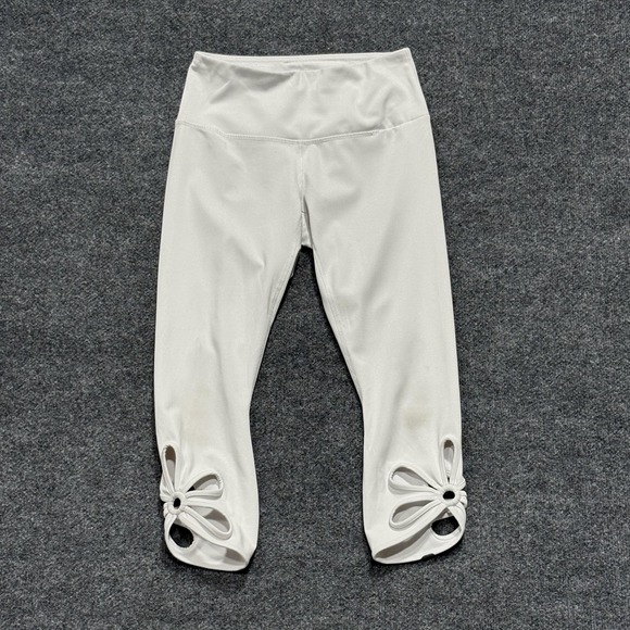 Yogalicious Pants Womens Small White High Rise Capri Leggings Cutout Hem Yoga - Picture 1 of 12